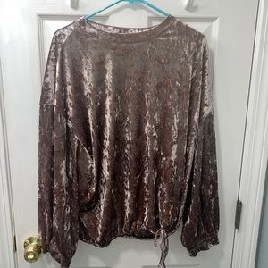 Size XL Adrianna Papell long sleeved top